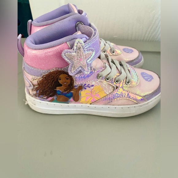 CHARACTER Little Mermaid High Top - Kids Size 13 - Picture 2 of 9